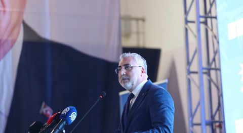 Bakan Işıkhan, Rize’de Ziyaretlerde Bulundu