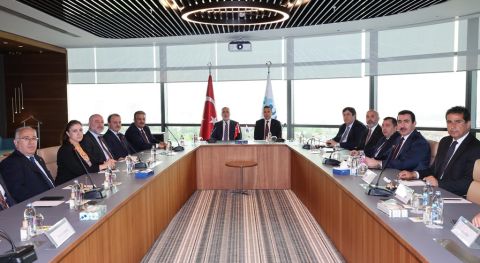 Bakan Işıkhan, Türkiye İşveren Sendikaları Konfederasyonu’nu Ziyaret Etti