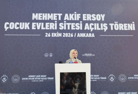 Bakanımız Mahinur Özdemir Göktaş, Mehmet Akif Ersoy Çocuk Evleri Sitesi'nin açılış töreninde konuştu: