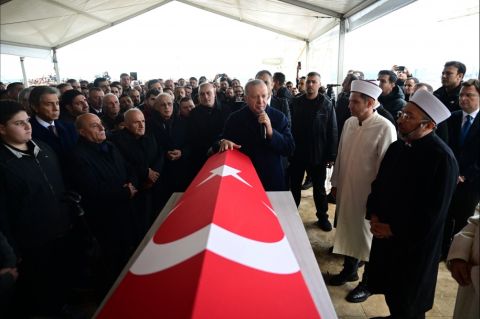 Cumhurbaşkanı Erdoğan, Üsküdar Belediye Başkan Vekili Gültekin’in cenaze törenine katıldı